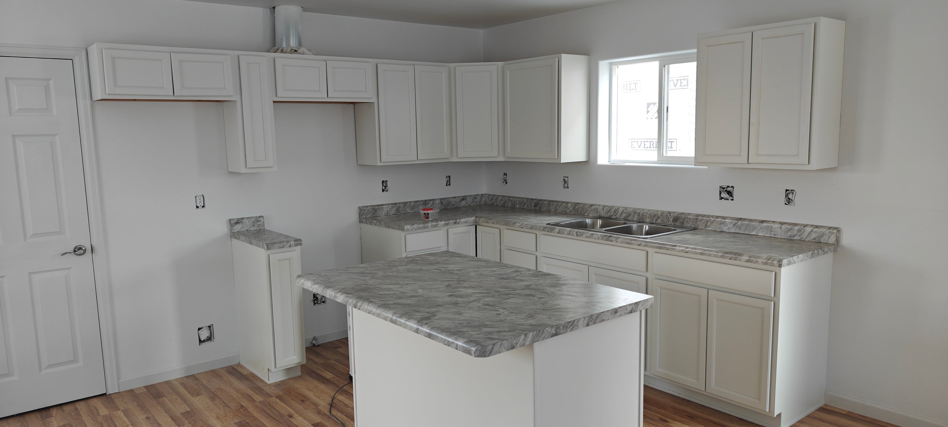 Brazilian Grey 5026K-07  Laminate Island/Bar Countertop